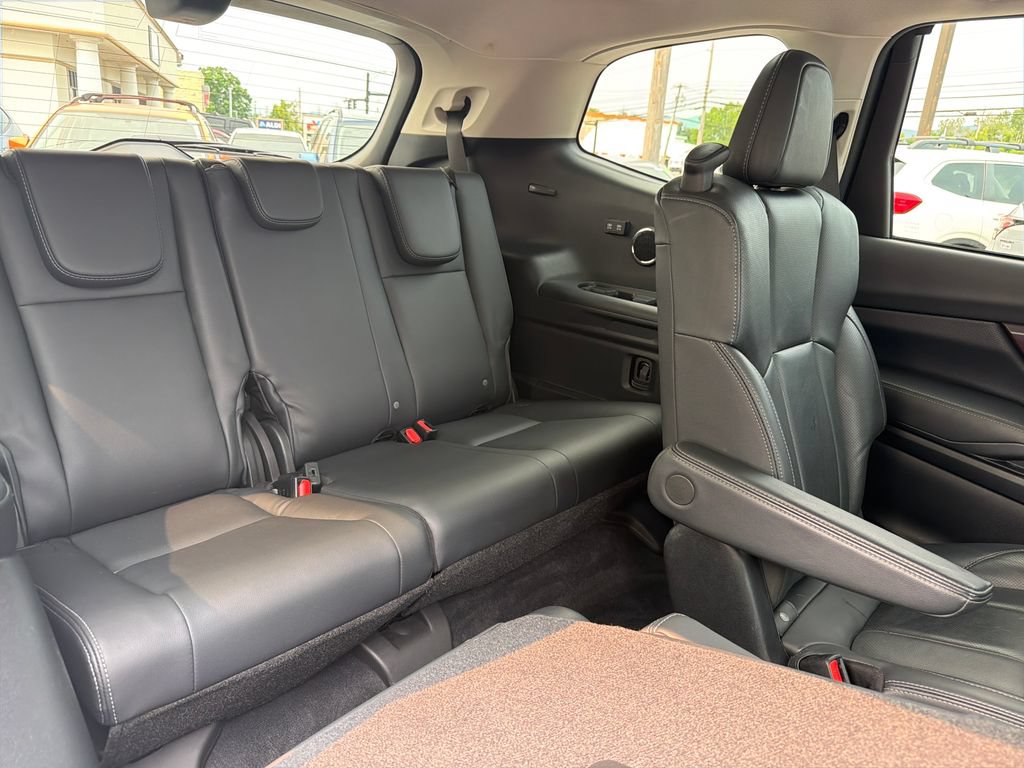Used 2023 Subaru Ascent Touring AWD/4WD image 42