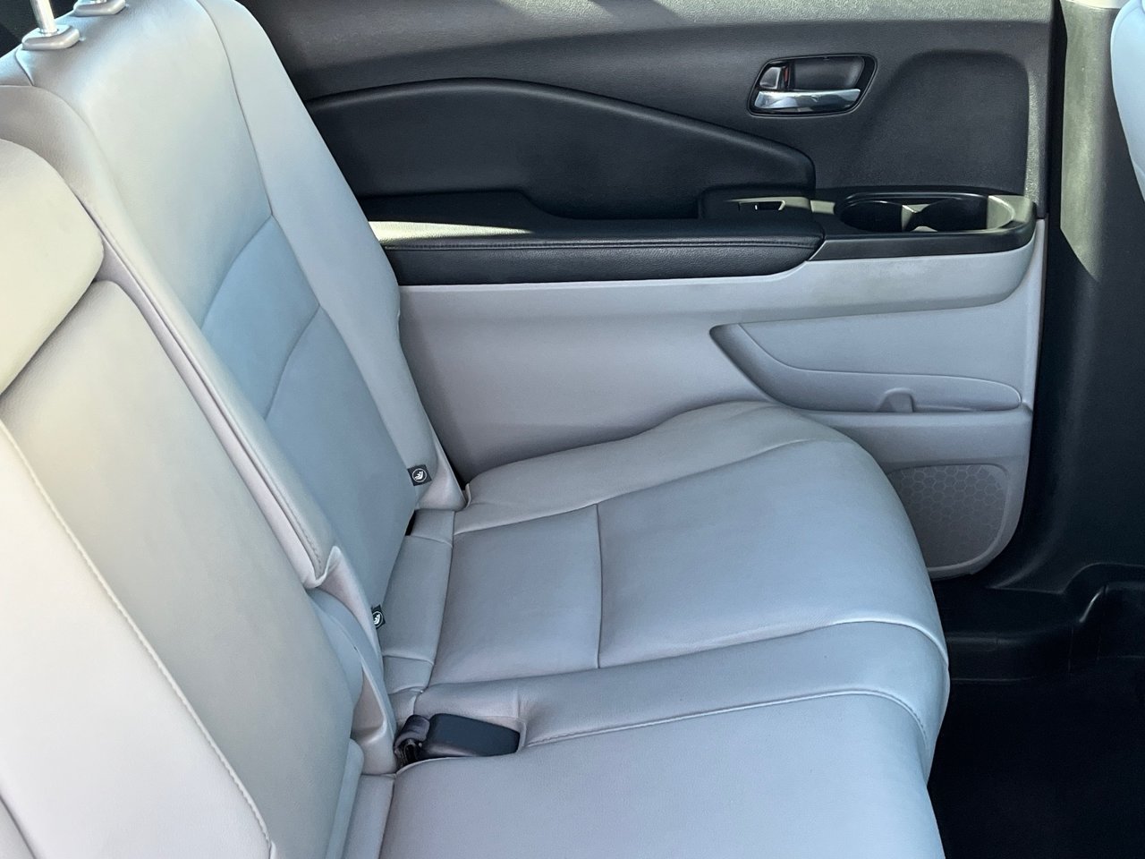 Used 2017 Honda Pilot EX-L image 11