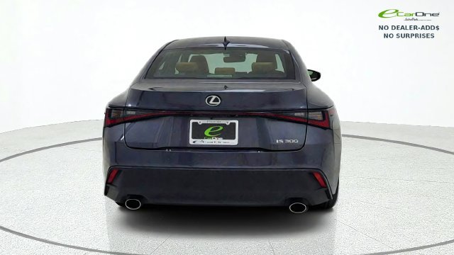Used 2024 Lexus IS 300 w/ Comfort Package RWD image 7