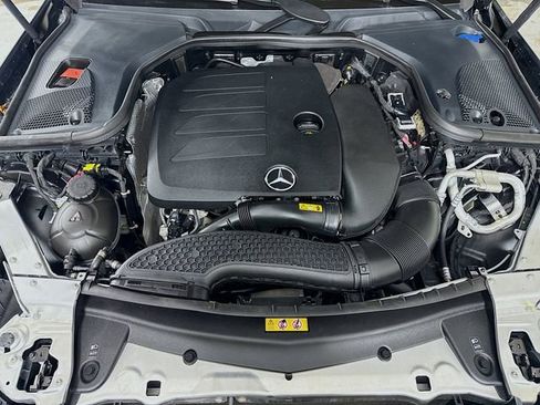 Used 2021 Mercedes-Benz E 350 4MATIC Sedan image 31