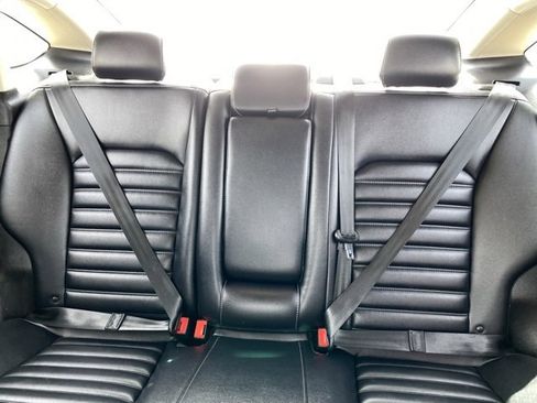 Used 2019 Ford Fusion SEL image 11