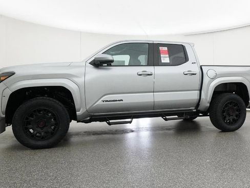 New 2026 Toyota Tacoma SR5 image 18