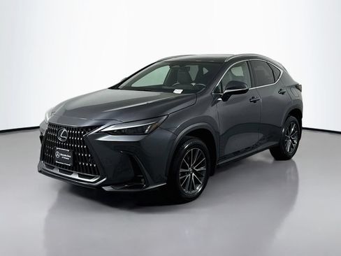 Used 2023 Lexus NX 350 AWD image 3