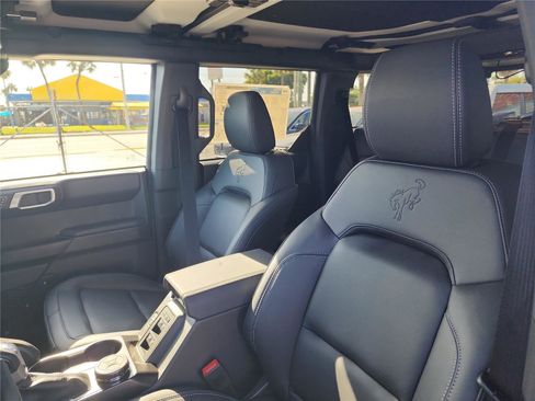 New 2026 Ford Bronco Badlands AWD/4WD image 14