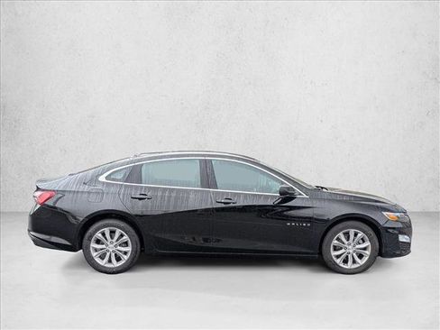 Used 2022 Chevrolet Malibu LT image 4