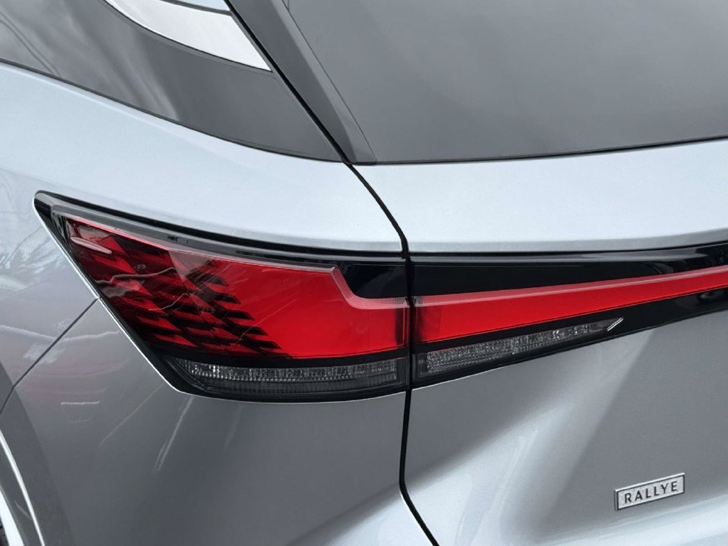 Used 2024 Lexus RX 350 Premium w/ Accessory Package (Z1) AWD/4WD image 8