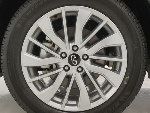 Used 2023 INFINITI QX50 Luxe FWD image 33