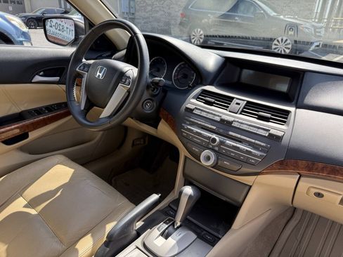 Used 2012 Honda Accord EX-L image 22