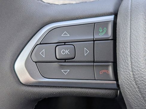 New 2026 Jeep Compass Latitude image 11