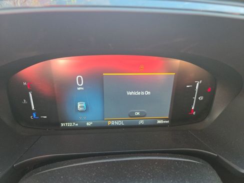 Used 2025 Ford Escape ST-Line image 2