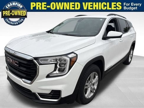 Used 2023 GMC Terrain SLE w/ Driver Convenience Package AWD/4WD image 1