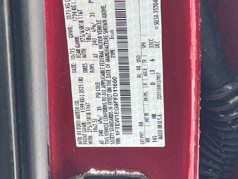 Used 2015 Ford F150 Lariat w/ Equipment Group 502A Luxury image 29