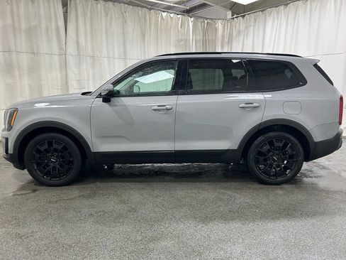 Used 2022 Kia Telluride EX w/ EX Premium Package image 5