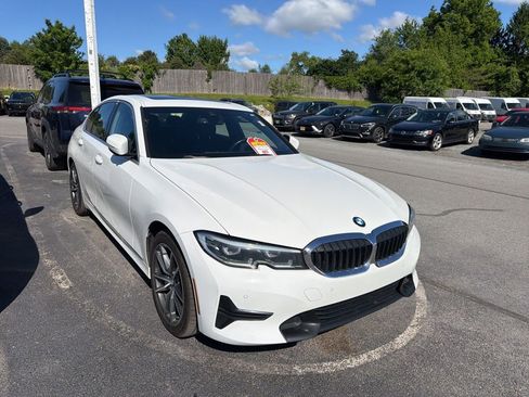 Used 2019 BMW 330i xDrive Sedan w/ Convenience Package AWD/4WD image 1