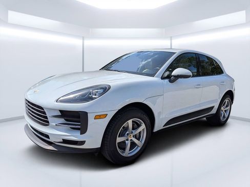 Used 2020 Porsche Macan AWD/4WD image 6