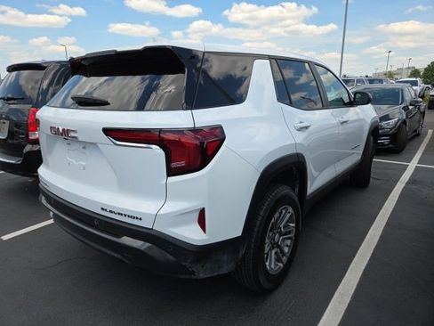 Used 2026 GMC Terrain Elevation FWD image 3