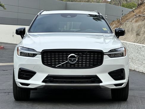 Used 2021 Volvo XC60 T8 R-Design w/ Advanced Package AWD/4WD image 9