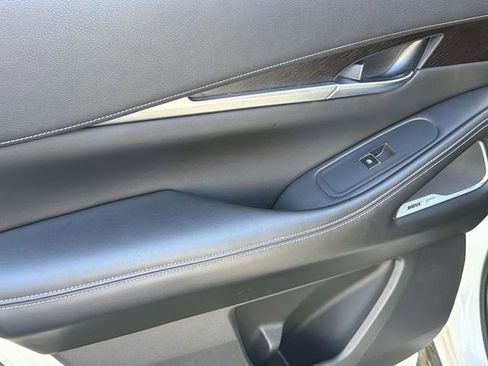 Certified 2023 INFINITI QX60 Sensory w/ Cargo Package image 31