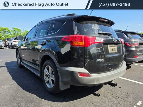 Used 2015 Toyota RAV4 XLE FWD image 4