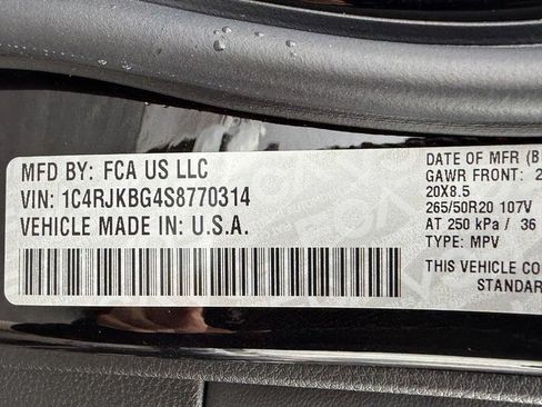 New 2025 Jeep Grand Cherokee L Limited w/ Black Appearance Package AWD/4WD image 19