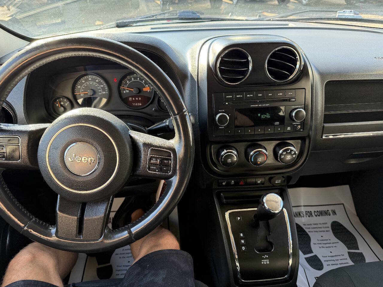Used 2014 Jeep Patriot Latitude AWD/4WD image 12