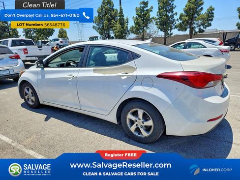 Used 2014 Hyundai Elantra SE FWD image 3