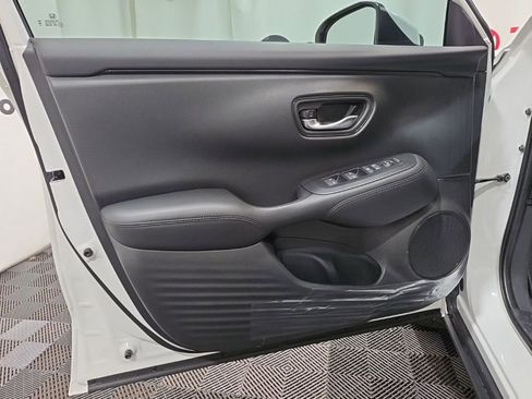 Used 2026 Honda HR-V LX image 32
