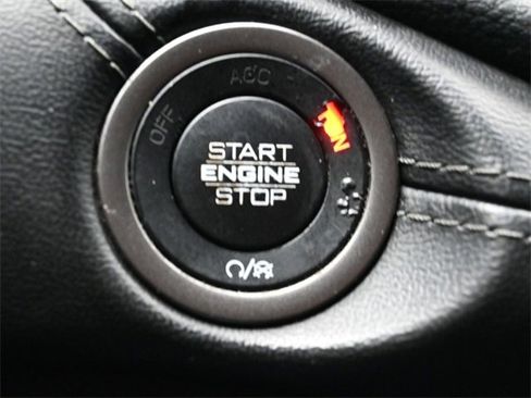 Used 2021 Dodge Durango SXT image 28