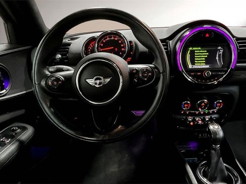 Used 2017 MINI Cooper Clubman S image 8