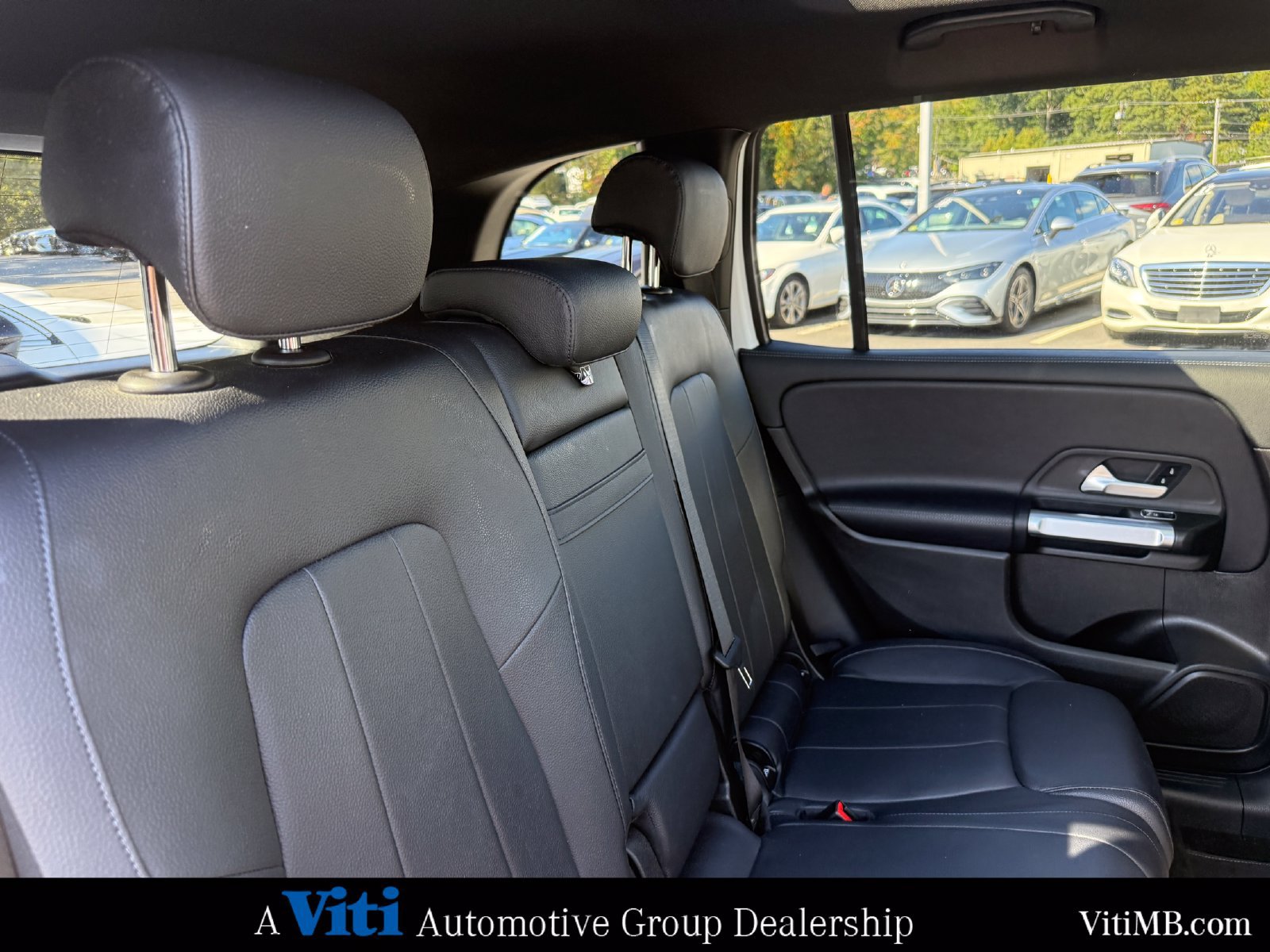 Used 2020 Mercedes-Benz GLB 250 4MATIC image 28