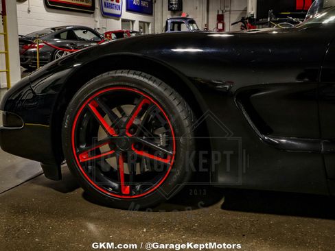 Used 2002 Chevrolet Corvette Convertible w/ Preferred Equipment Group2 image 53