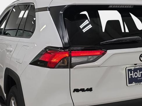 Certified 2023 Toyota RAV4 XLE w/ Convenience Package AWD/4WD image 31