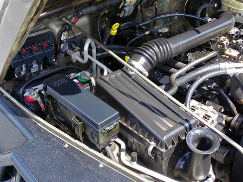 Used 2005 Jeep Wrangler Unlimited AWD/4WD image 19