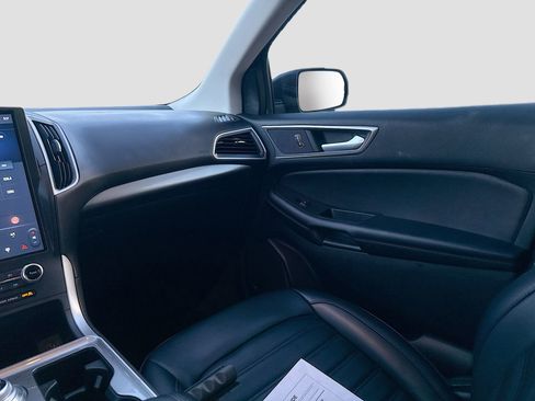 Used 2024 Ford Edge SEL w/ Convenience Package image 26