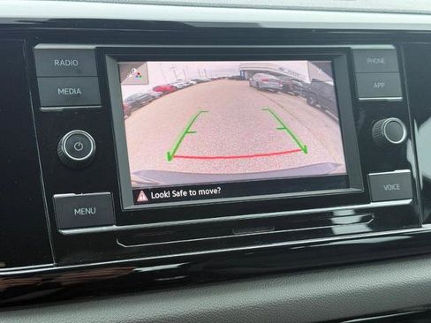 Used 2024 Volkswagen Taos S FWD image 16