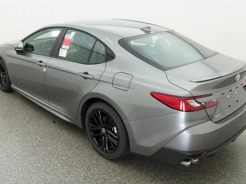 New 2026 Toyota Camry SE FWD image 5