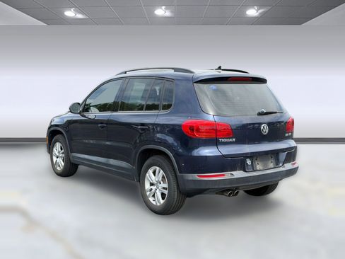 Used 2015 Volkswagen Tiguan S FWD image 3