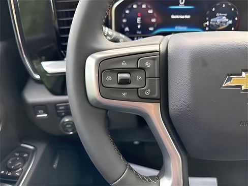 New 2025 Chevrolet Silverado 2500 LTZ w/ LTZ Convenience Package image 30