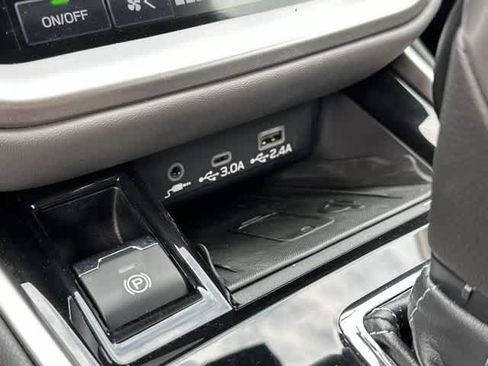 Used 2024 Subaru Outback Onyx Edition AWD/4WD image 30
