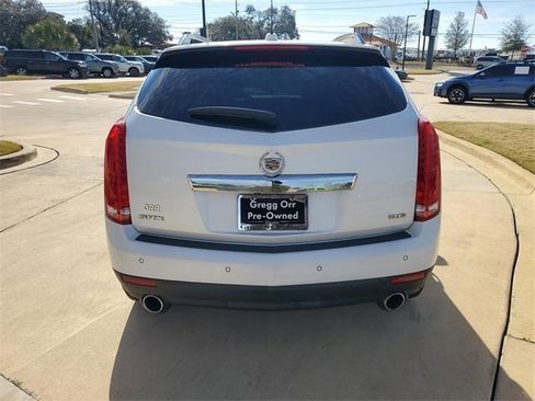 Used 2015 Cadillac SRX Luxury w/ Driver Awareness Package image 10