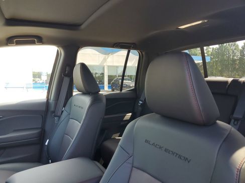 New 2026 Honda Ridgeline Black Edition image 15