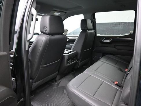 Used 2025 Chevrolet Silverado 1500 LT Trail Boss w/ Convenience Package II image 14