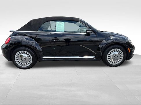 Used 2013 Volkswagen Beetle 2.5 FWD image 6