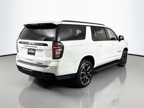 Used 2024 Chevrolet Suburban RST w/ Luxury Package AWD/4WD image 7