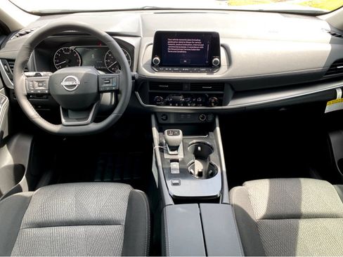 New 2026 Nissan Rogue Platinum w/ Platinum Premium Package AWD/4WD image 4