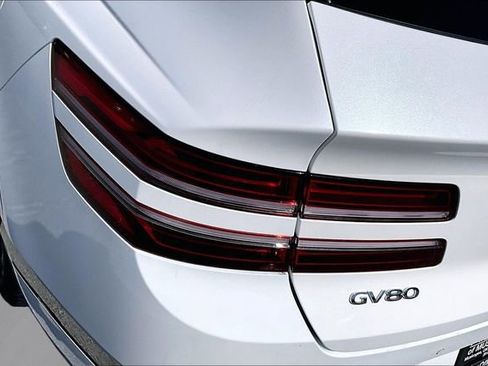 Used 2024 Genesis GV80 3.5T image 20
