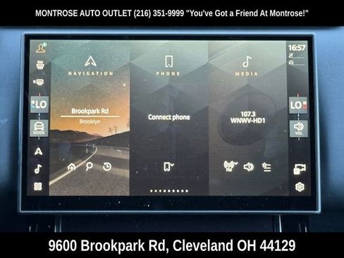 New 2026 Land Rover Range Rover Velar Dynamic SE image 18