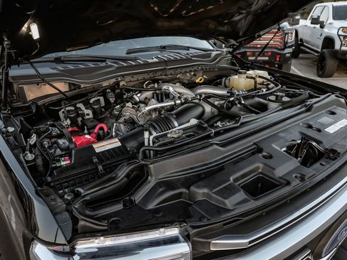 Used 2020 Ford F250 Platinum w/ FX4 Off-Road Package image 60