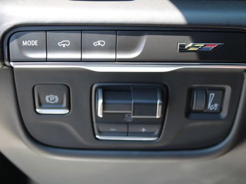Used 2023 Cadillac Escalade V AWD/4WD image 24
