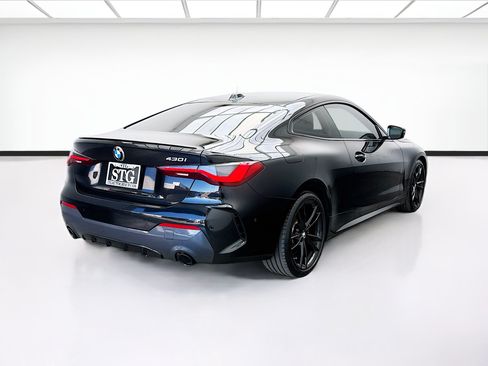 Used 2024 BMW 430i Coupe w/ M Sport Package RWD image 4